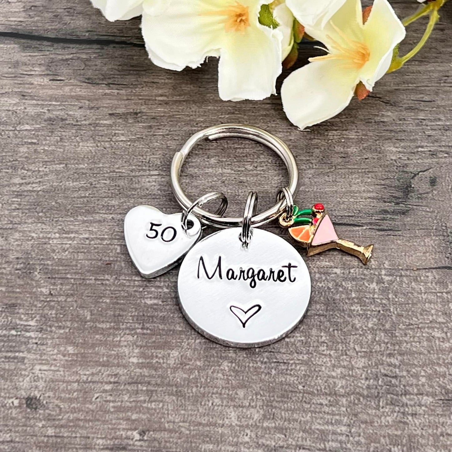 Womens 50th Birthday Gift, 50th Personalised Birthday Keyring for Her, Name Keyring