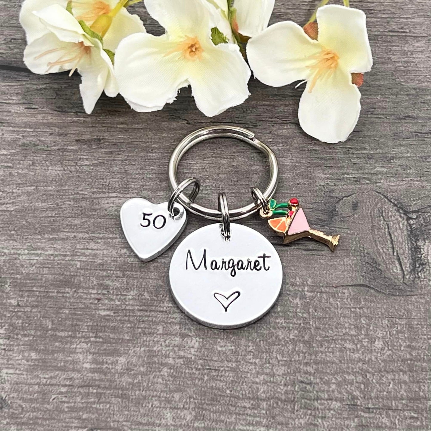 Womens 50th Birthday Gift, 50th Personalised Birthday Keyring for Her, Name Keyring