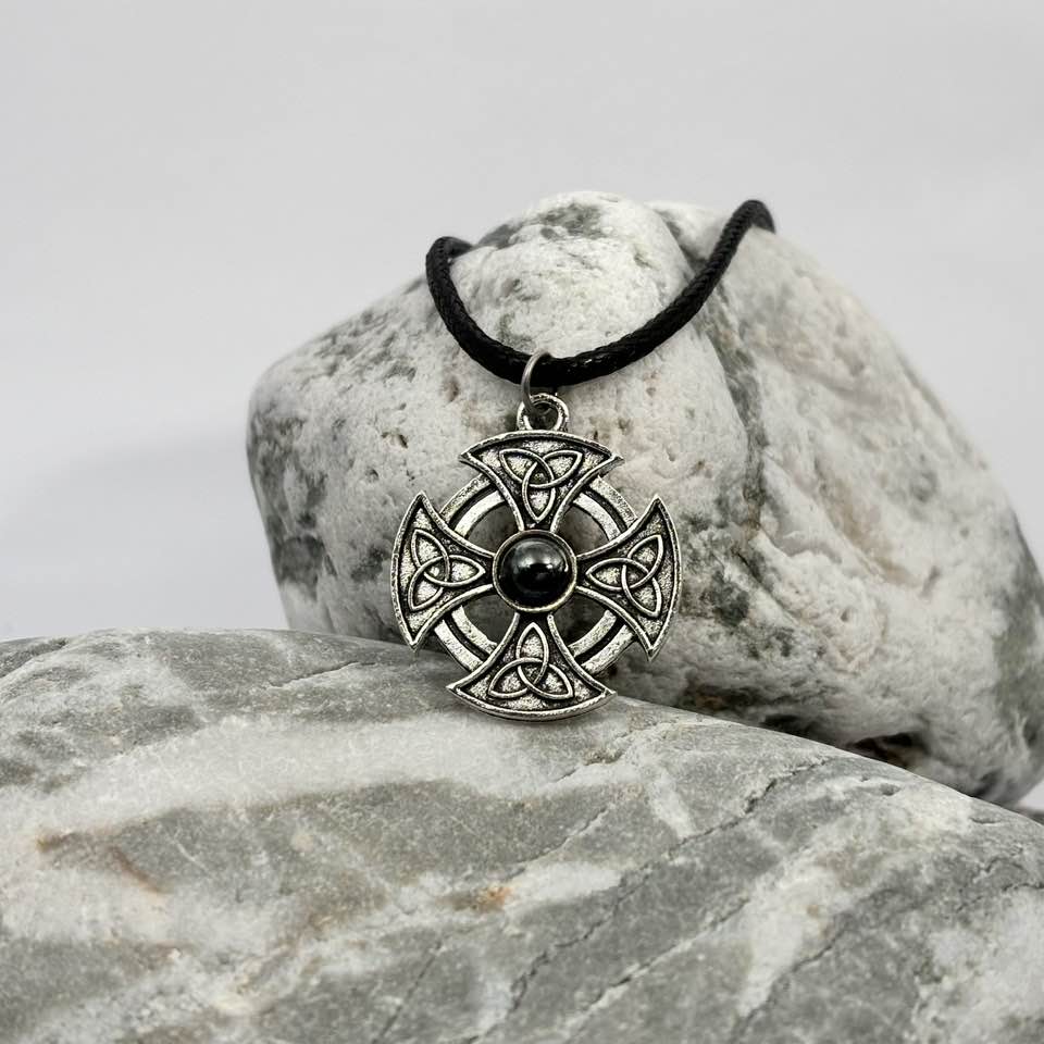 Celtic Knot Cross Round Pendant Necklace