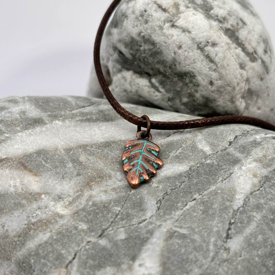 Patina leaf antique copper pendant necklace
