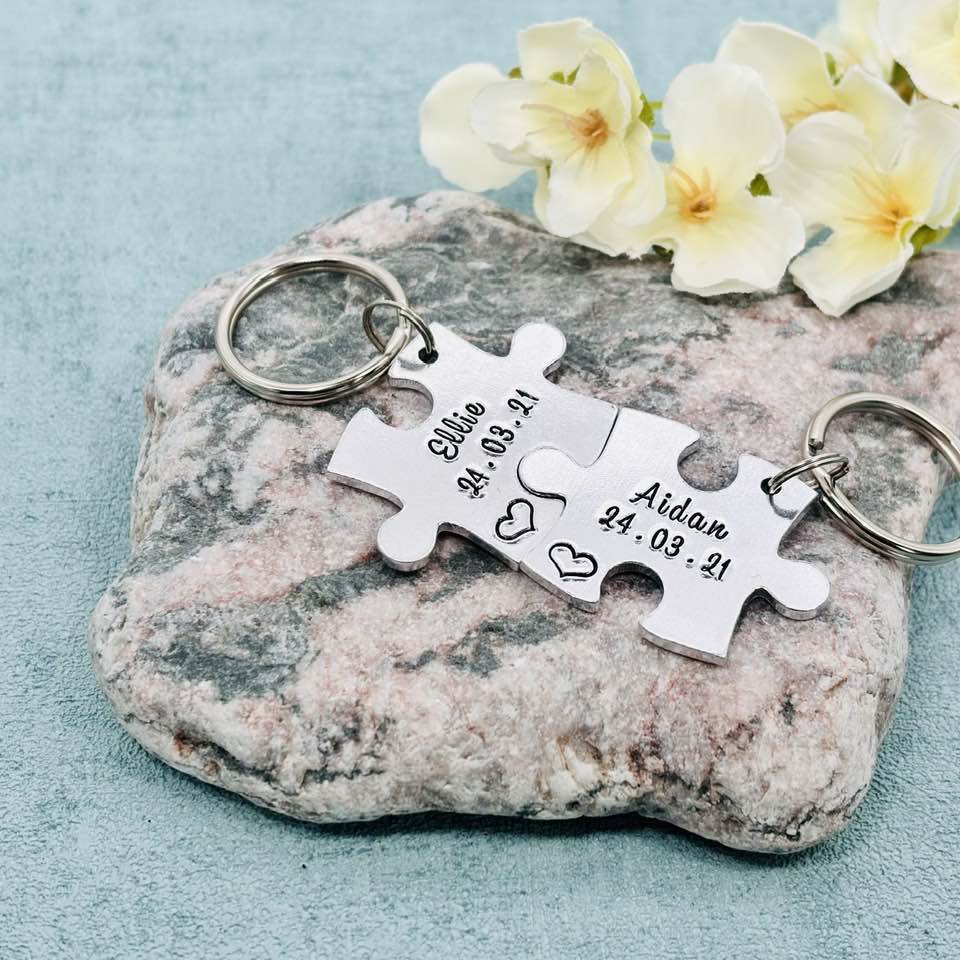 Special Date and Name Puzzle Couple's Keyring Set