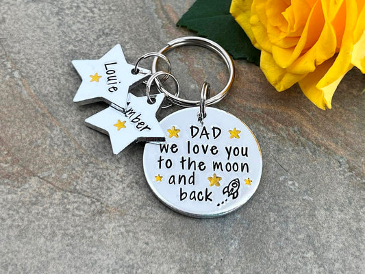 'Daddy I Love You To The Moon and Back' Keyring