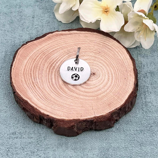 Additional round tag for Daddy's team football keyring for previous customers only