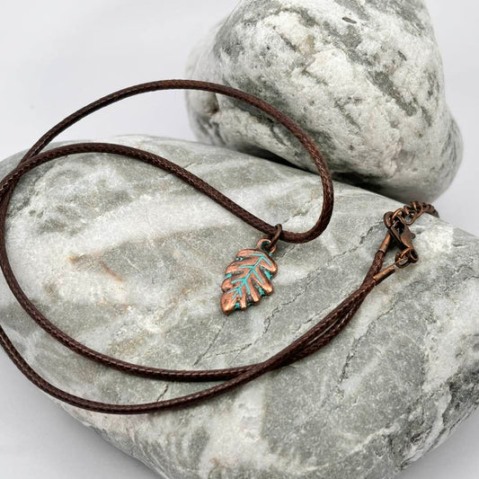 Patina leaf antique copper pendant necklace