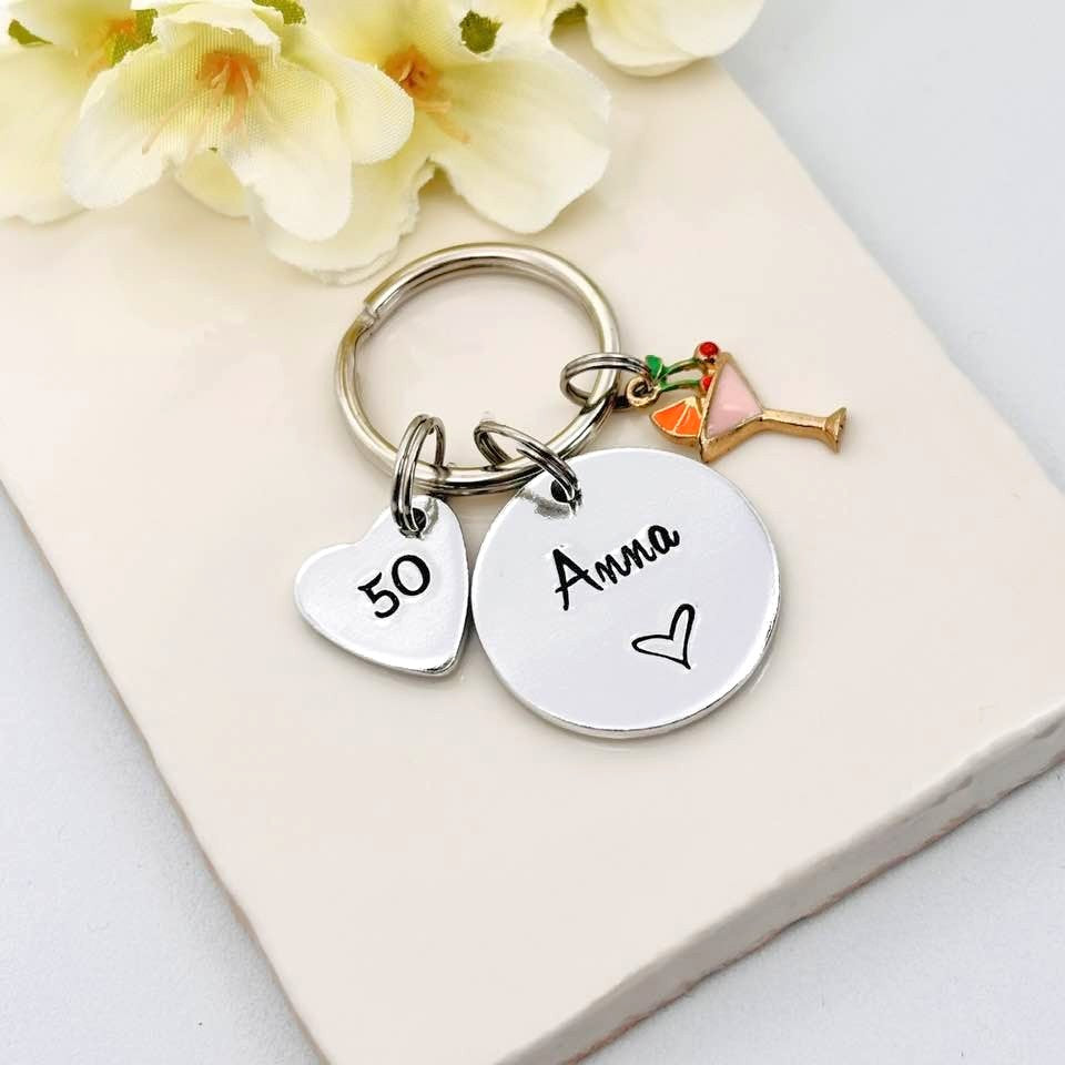 Womens 50th Birthday Gift, 50th Personalised Birthday Keyring for Her, Name Keyring
