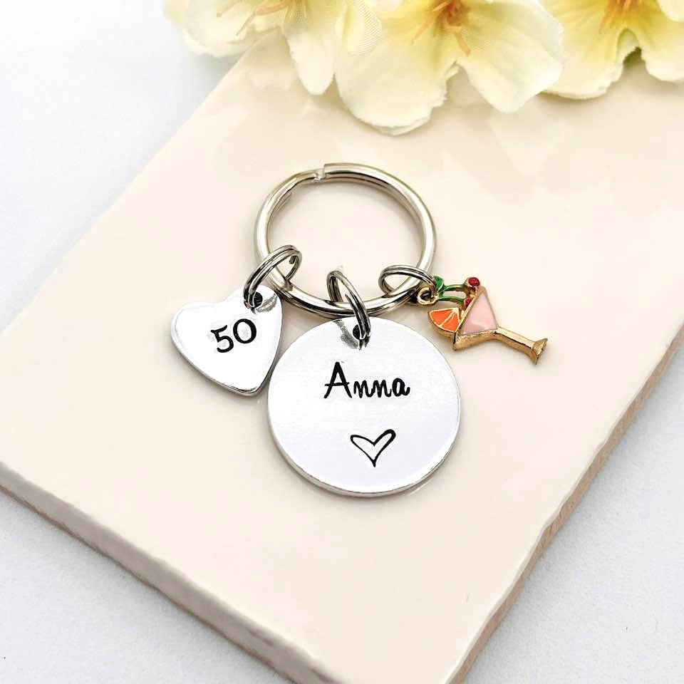Womens 50th Birthday Gift, 50th Personalised Birthday Keyring for Her, Name Keyring