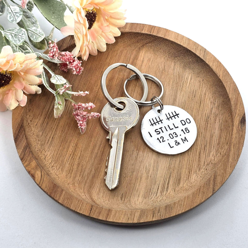 10th Anniversary Aluminium Keyring - “I Still Do”- Tally Mark Gift, 10 Years Wedding Keepsake for Husband or Wife