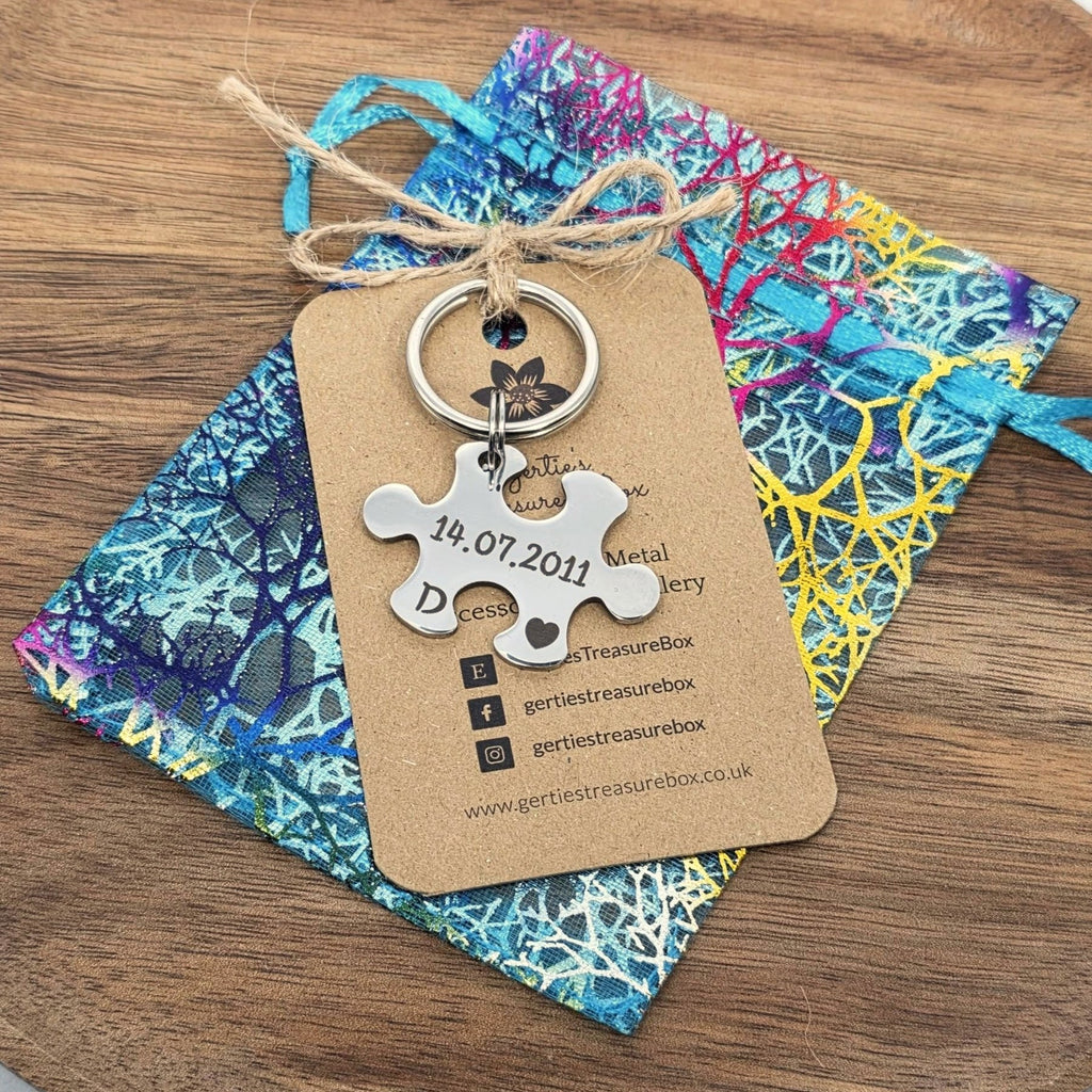 Special Date Couple's Puzzle Keyring Set