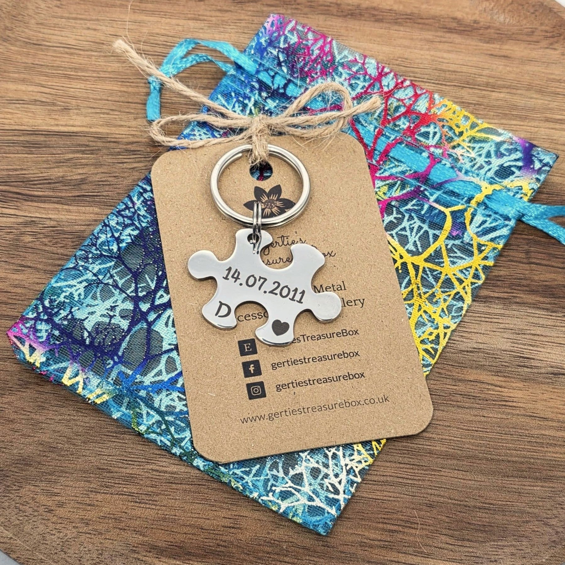 Special Date Couple's Puzzle Keyring Set