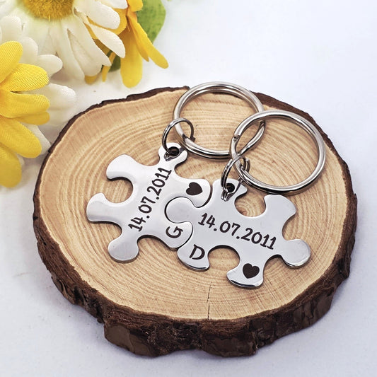 Special Date Couple's Puzzle Keyring Set