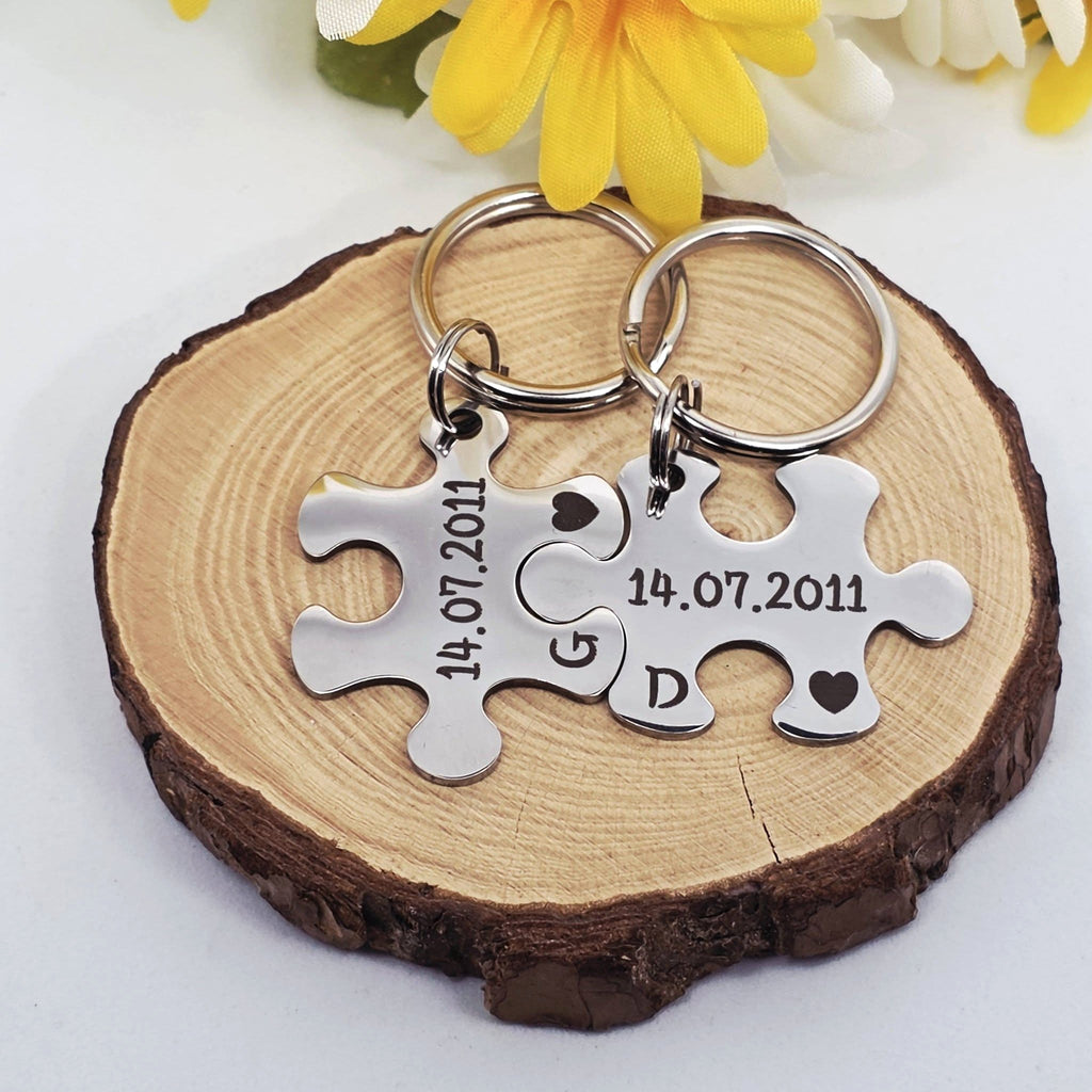 Special Date Couple's Puzzle Keyring Set