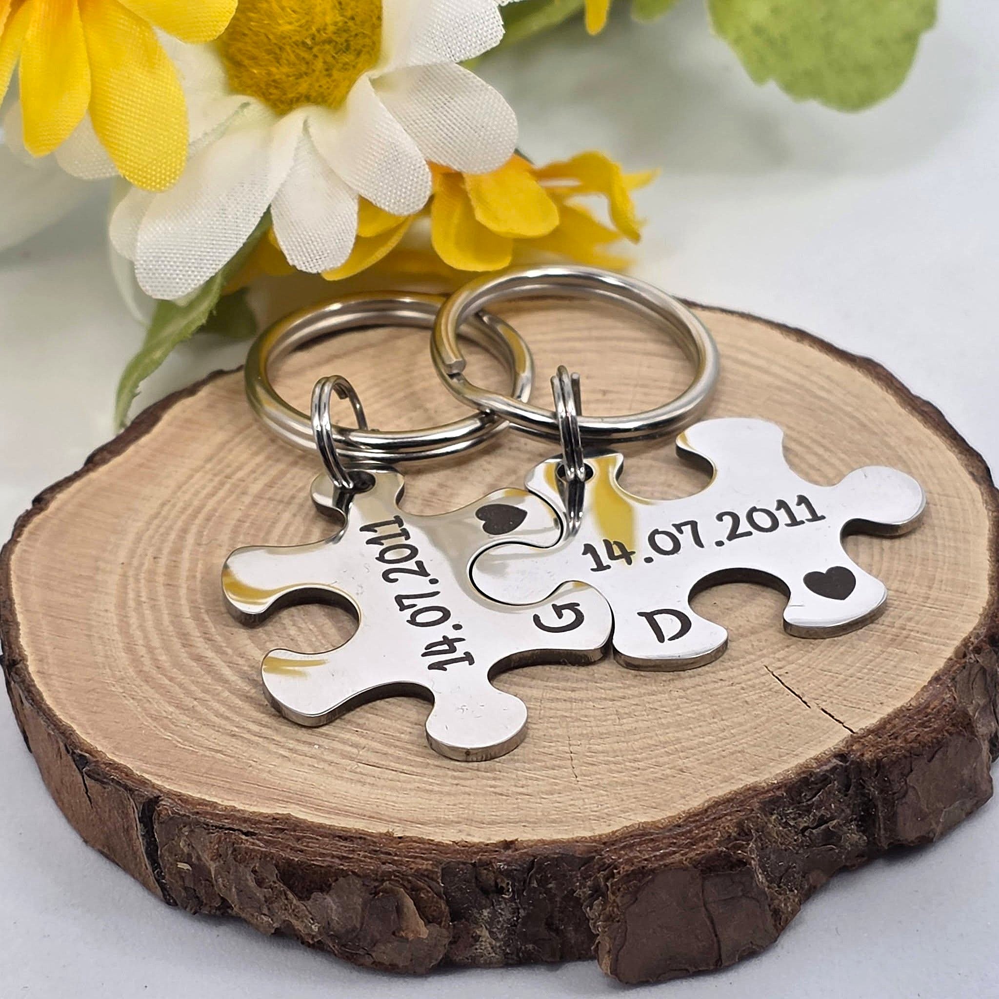 Special Date Couple's Puzzle Keyring Set