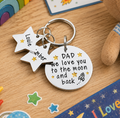 'Daddy I Love You To The Moon and Back' Keyring