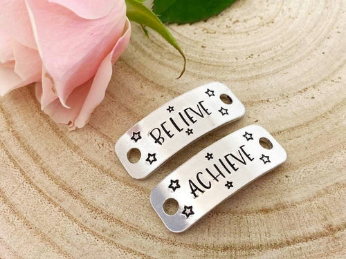 'Believe Achieve' Trainer Tags
