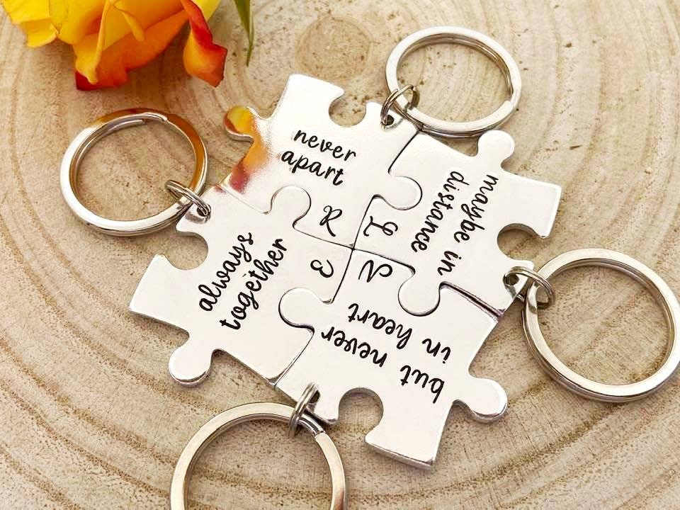 Best Friends Puzzle Keyring Set of 4